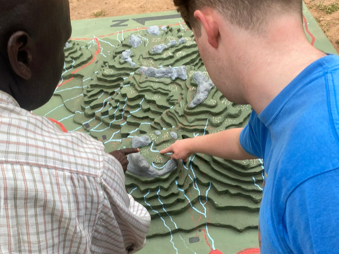 Francis Atiya-姆兰杰必去景点