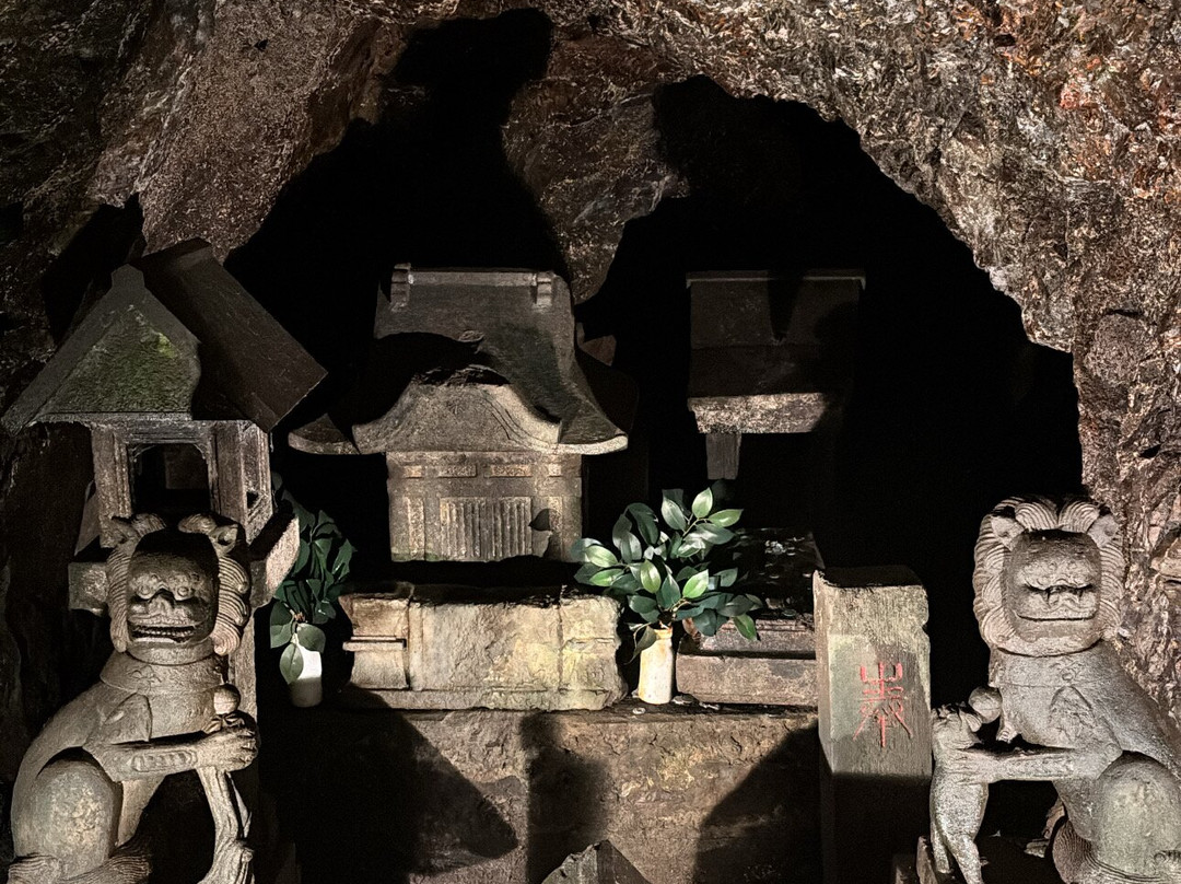 Enoshima Iwaya Caves-藤泽市必去景点