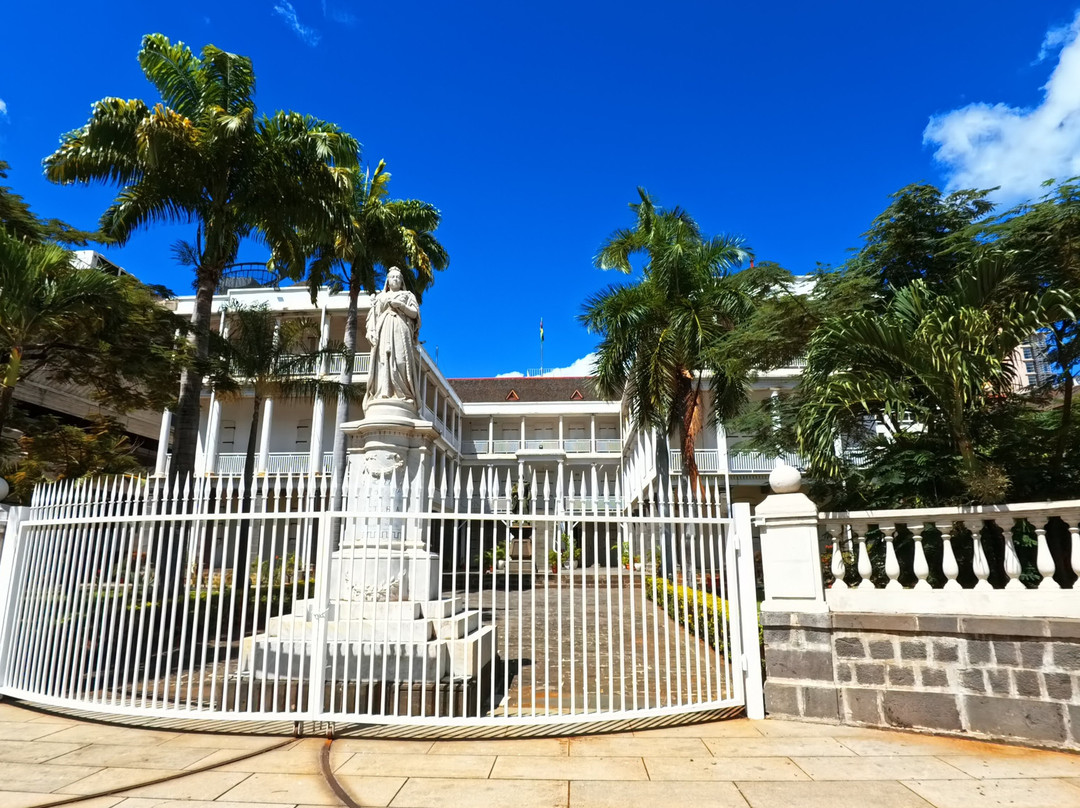 Government House-路易士港必去景点