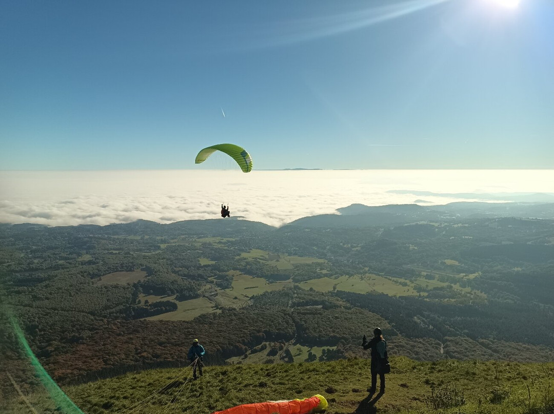 Absolu Parapente-Orcines必去景点