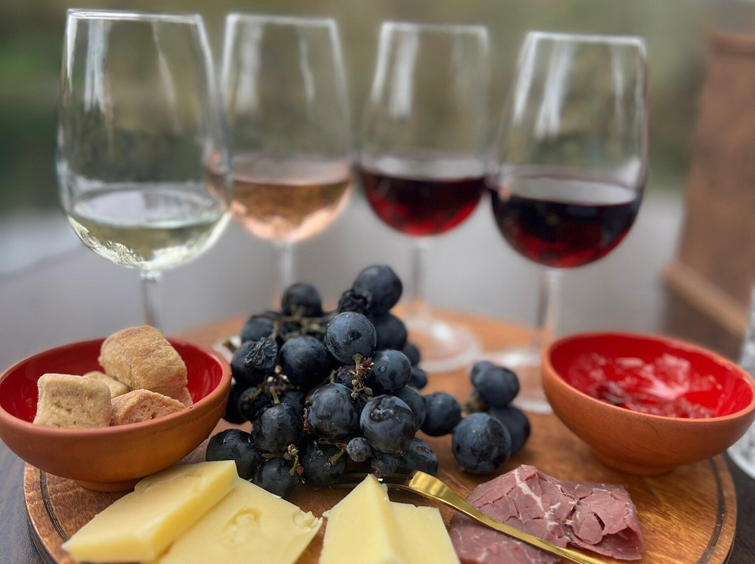 S'narin Vineyards & Winery-内夫谢希尔必去景点