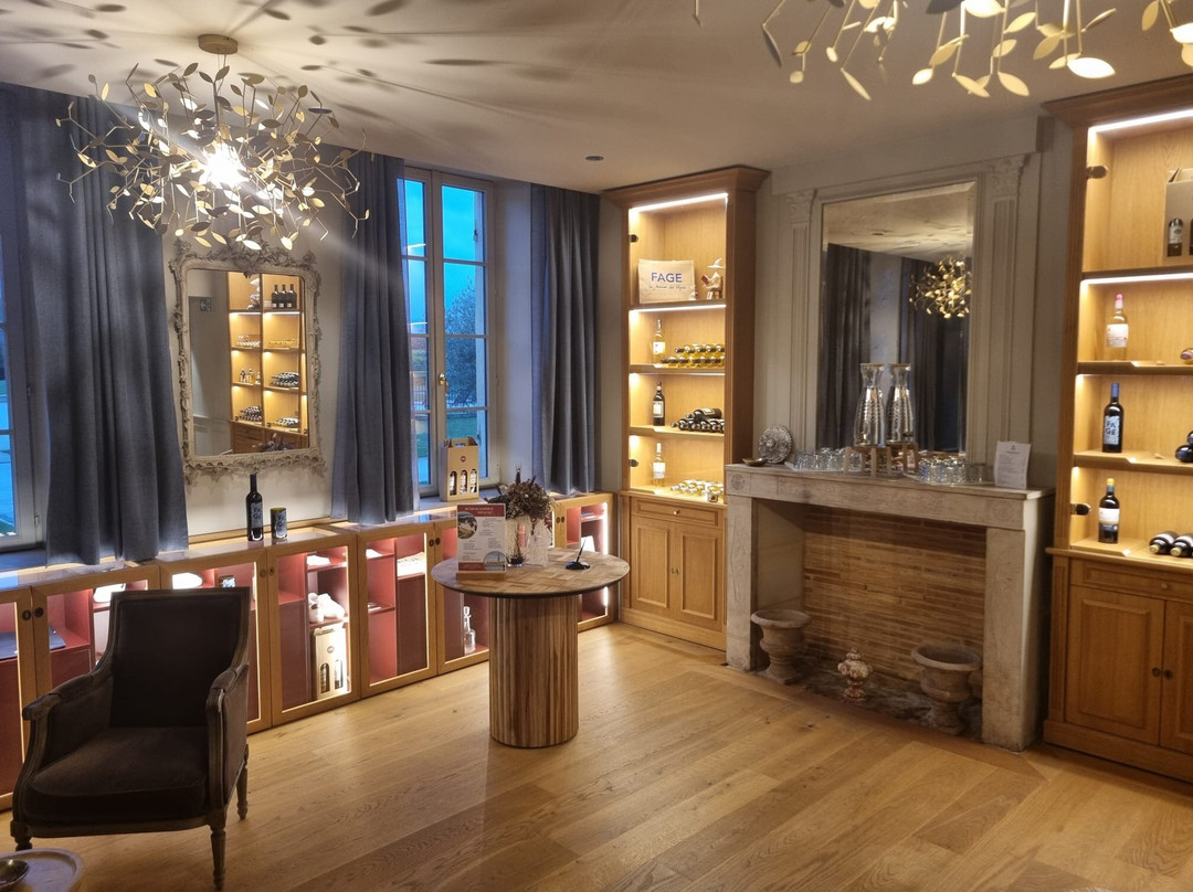 Château Fage La Maison Des Vignes主图