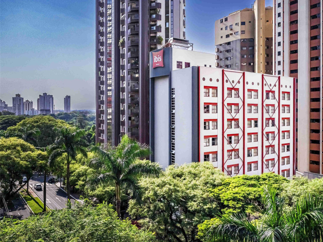 Maringa酒店住宿-宜必思马林加酒店