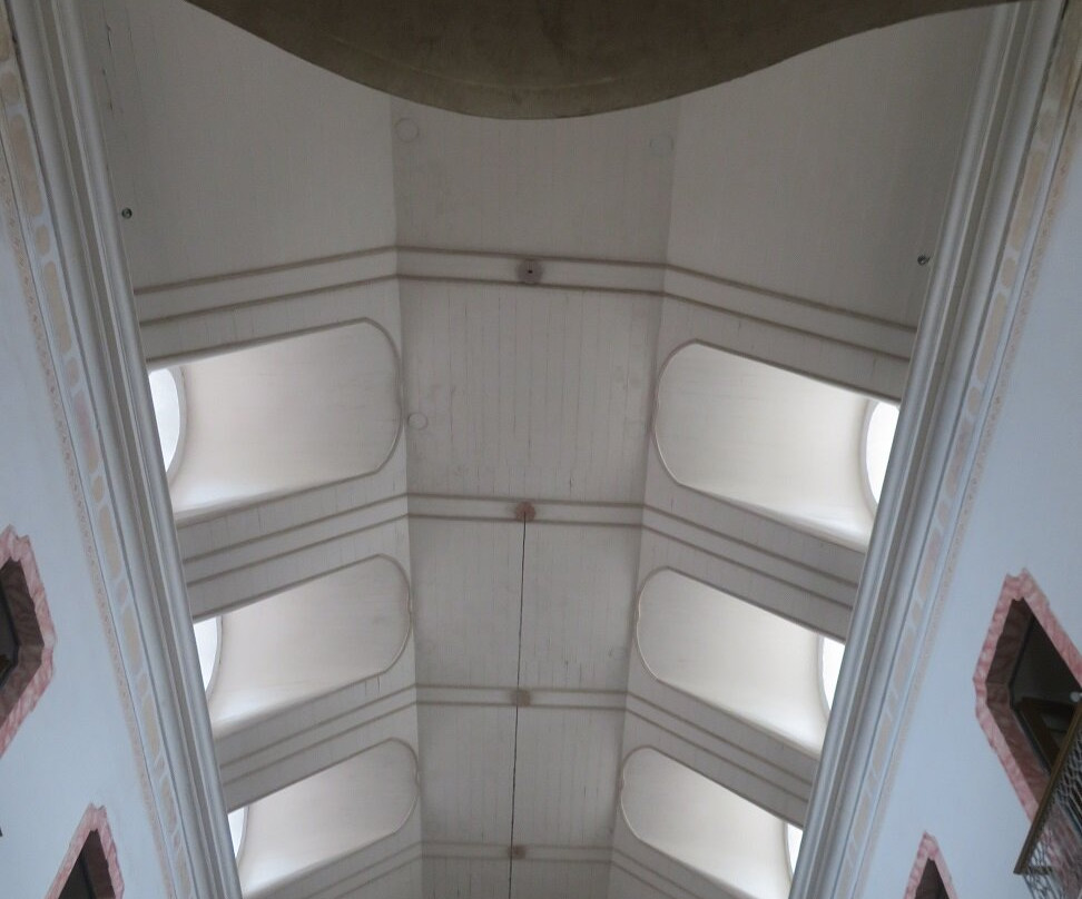 First Church of Our Lady of the Remedies-帕拉地必去景点