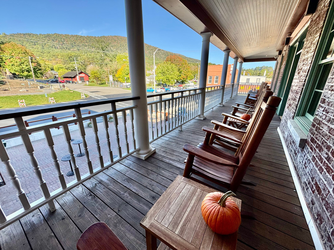 West Jefferson Hotel