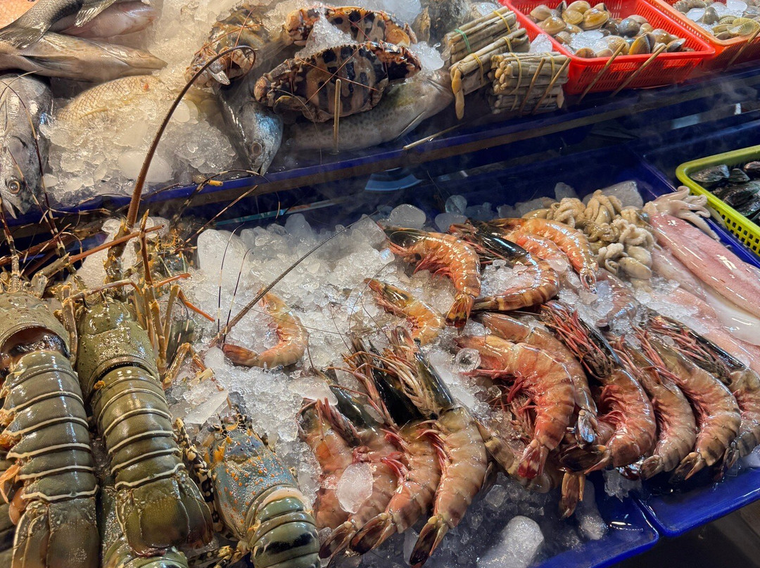 Bangla Night Market-芭东海滩必去景点