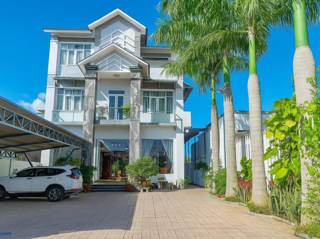 Khach san 25 thang 12 - Tanh Linh