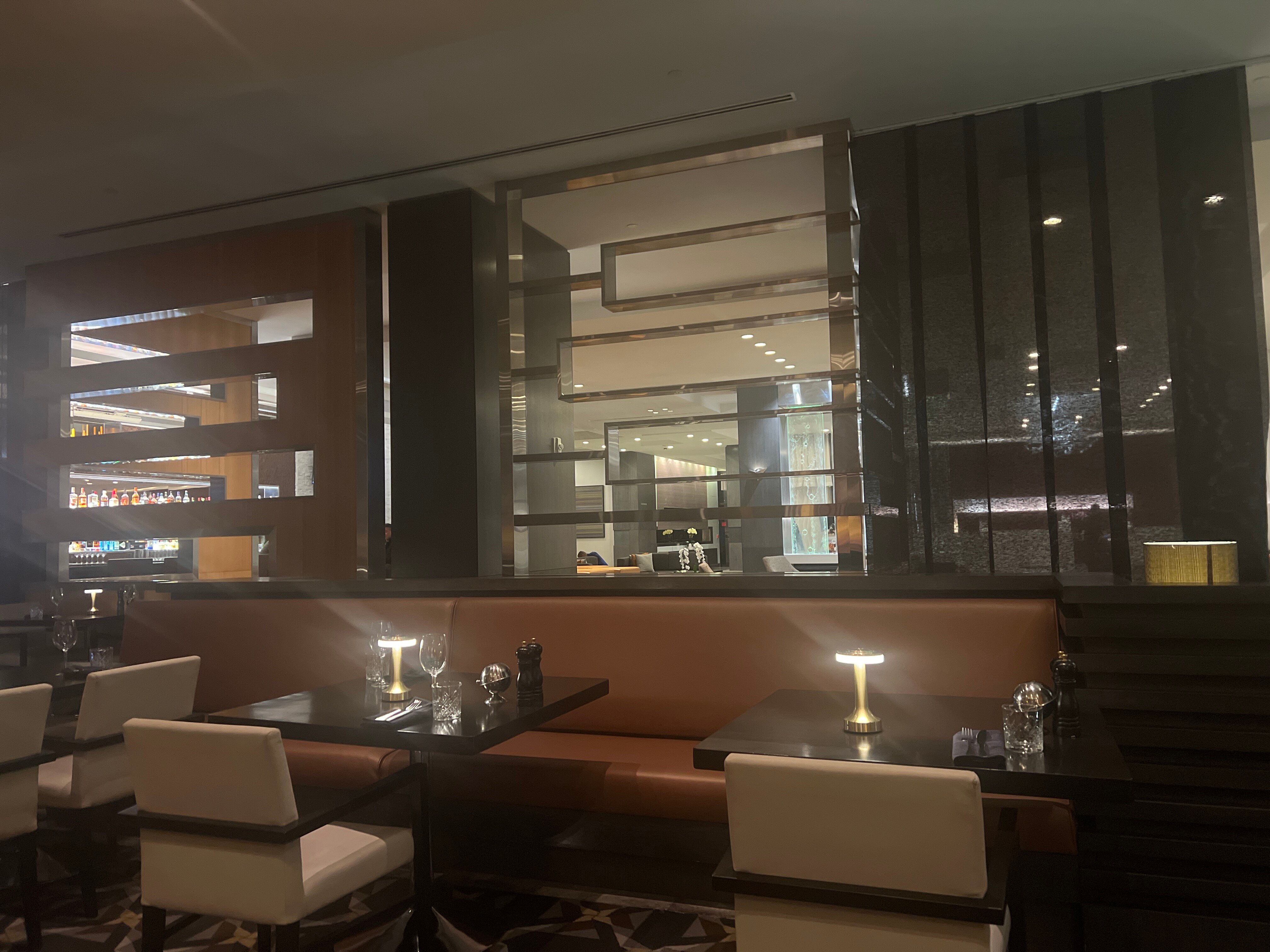 EB Hotel Miami Airport-餐饮