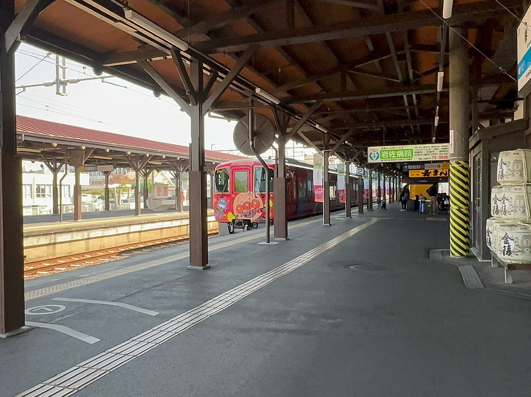高松琴平电气铁道-高松市必去景点