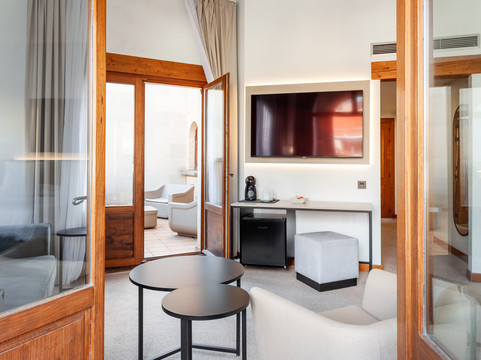 Cenicero酒店住宿-DWO Rioja Wine Hotel