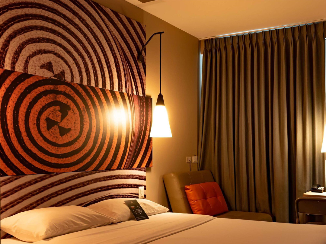 宜必思阿帕尔塔多酒店主图