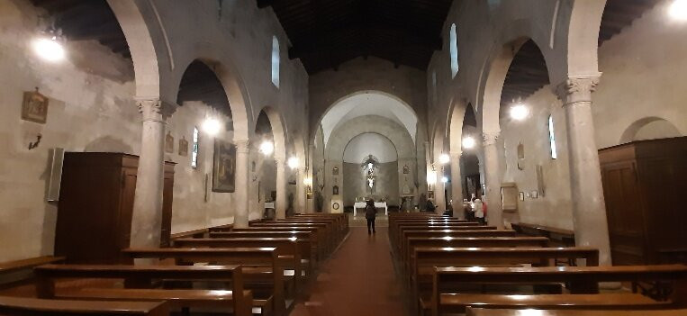 Chiesa del Santissimo Salvatore-卡斯特利纳－因基安蒂必去景点