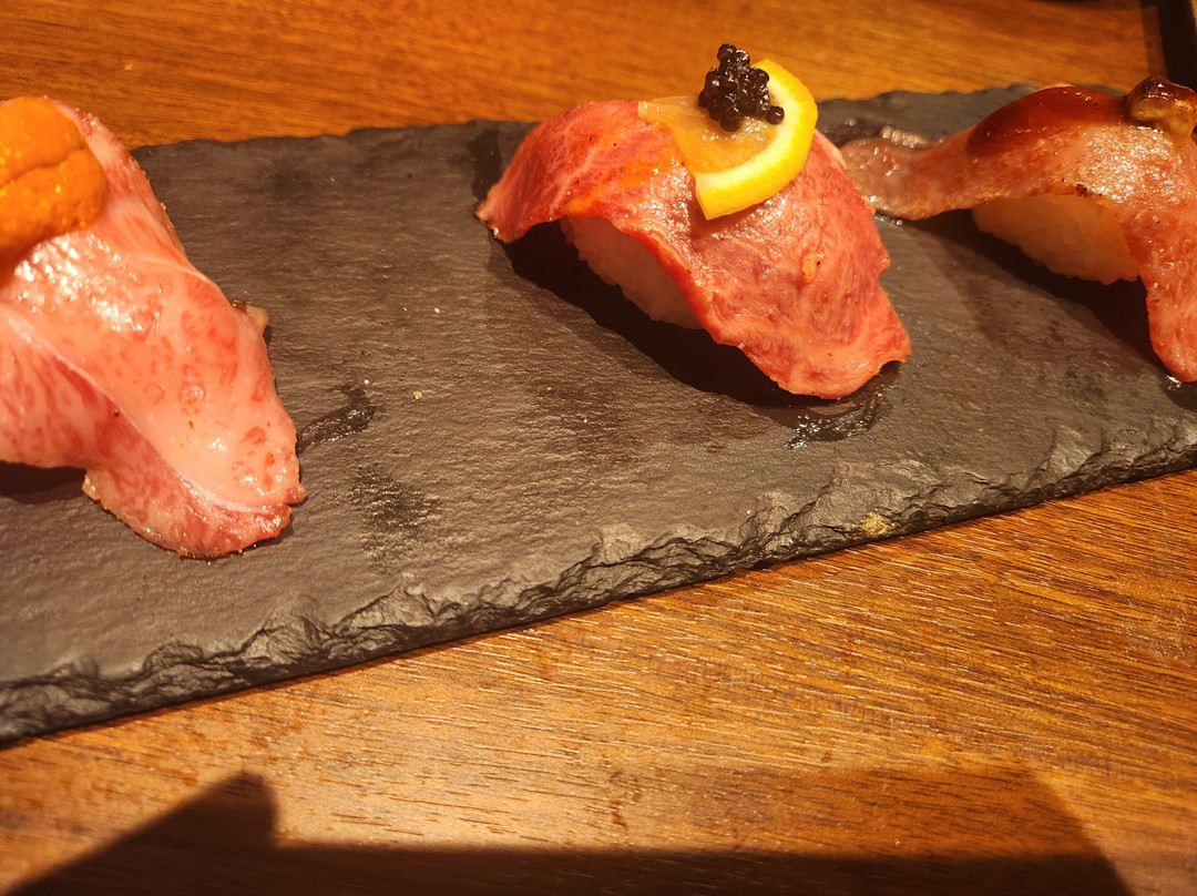 和牛焼肉やくにく 徹