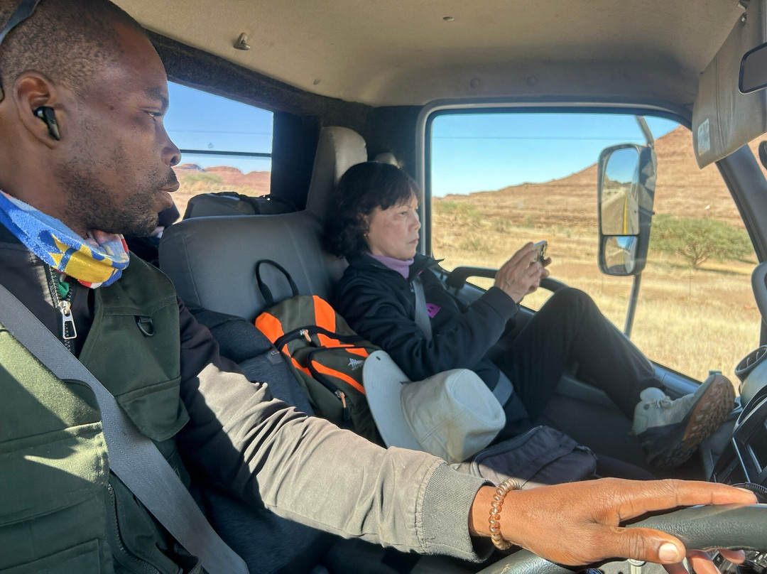 Ondjou Tours cc-华维斯湾必去景点