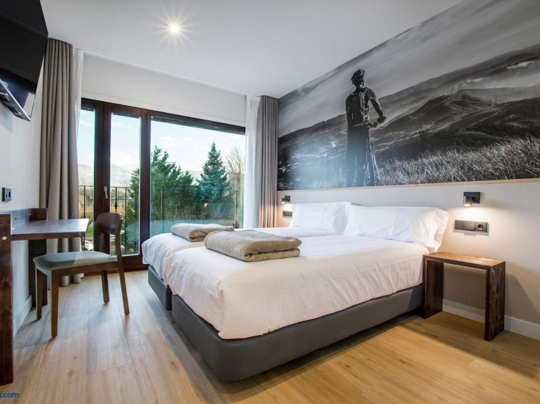 Hotel Llivia