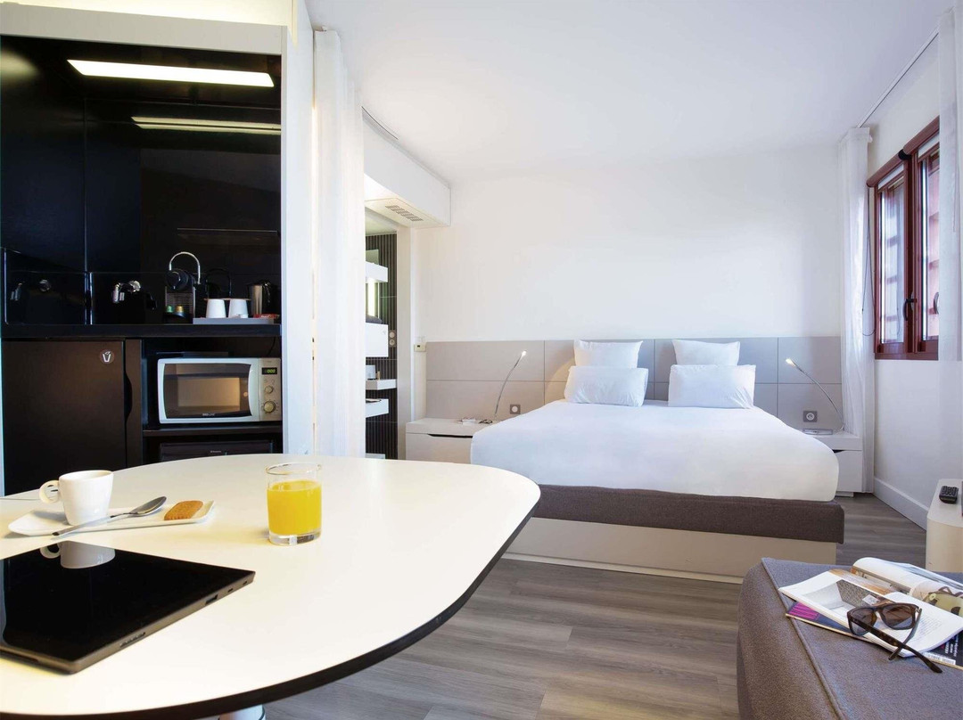 Novotel Suites Perpignan Centre Hotel