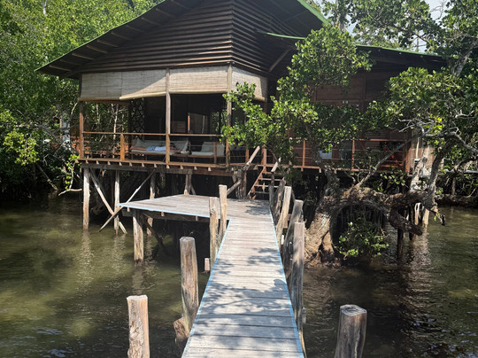 Luzo Villa & Tours Raja Ampat-Waisai必去景点