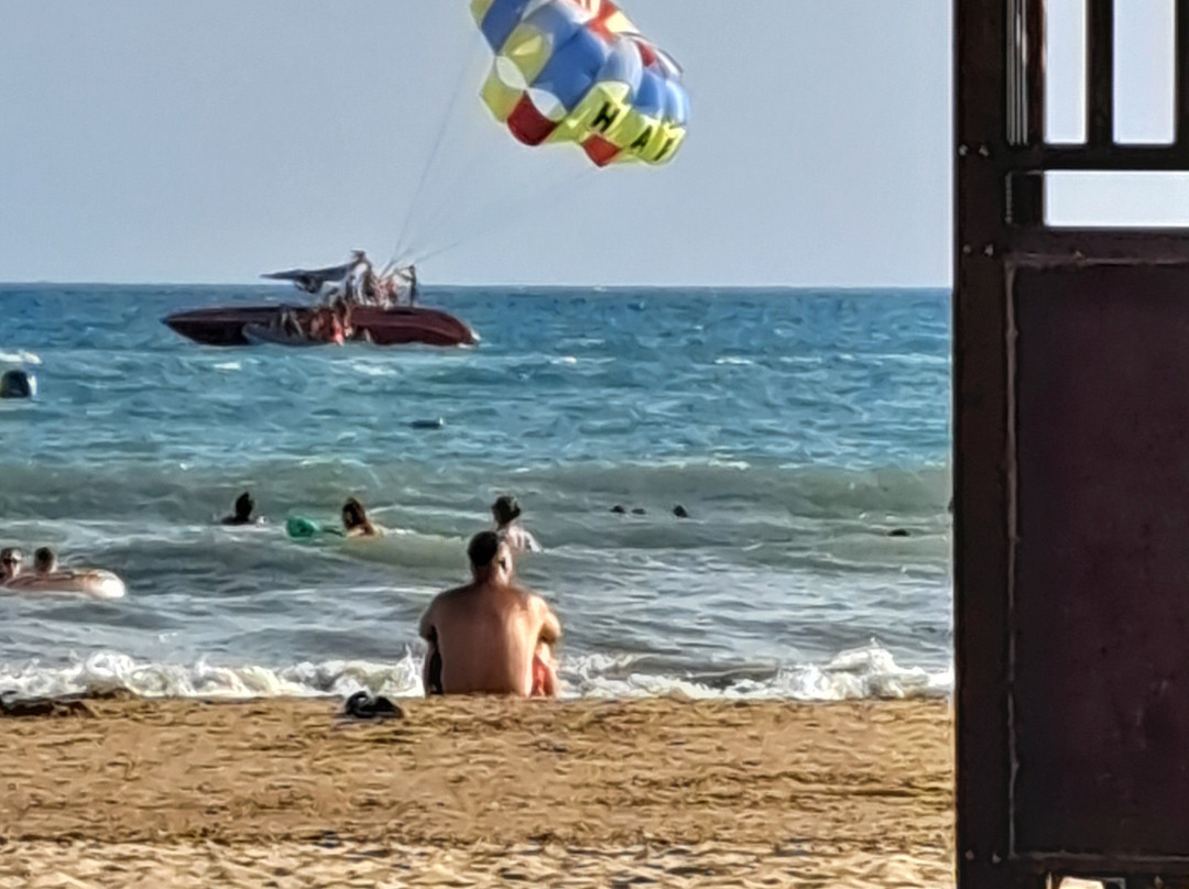 Side Beach-西代必去景点