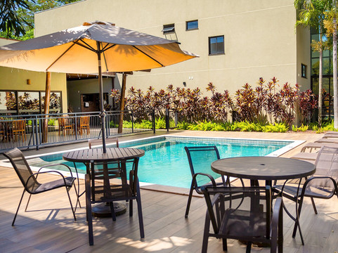 宜必思尚品博尼图酒店（2025 年 10 月开业）。