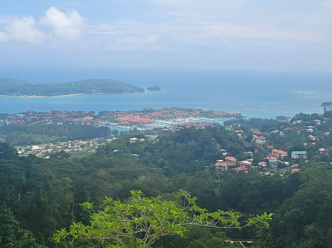 Mahe Cab Services (Brandon)-维多利亚必去景点