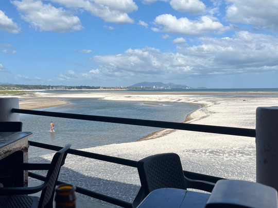 Bay View Hotel主图