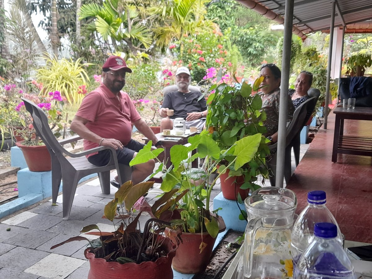 Riverside Retreat-官方