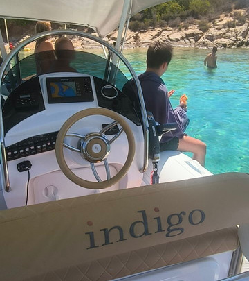 Golden RIB Cruises rent a boat-Vourvourou必去景点