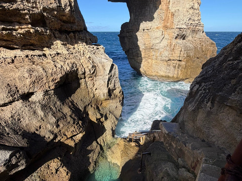 Wied il-Mielaħ Window-Gharb必去景点