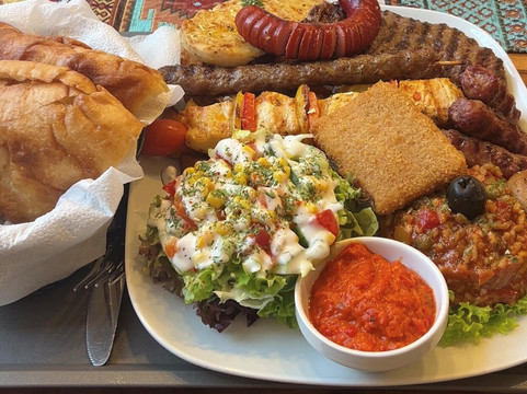 Avlija - Balkan Grill