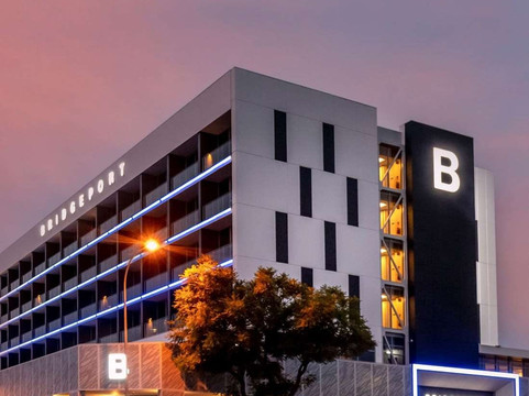 布里奇波特酒店主图