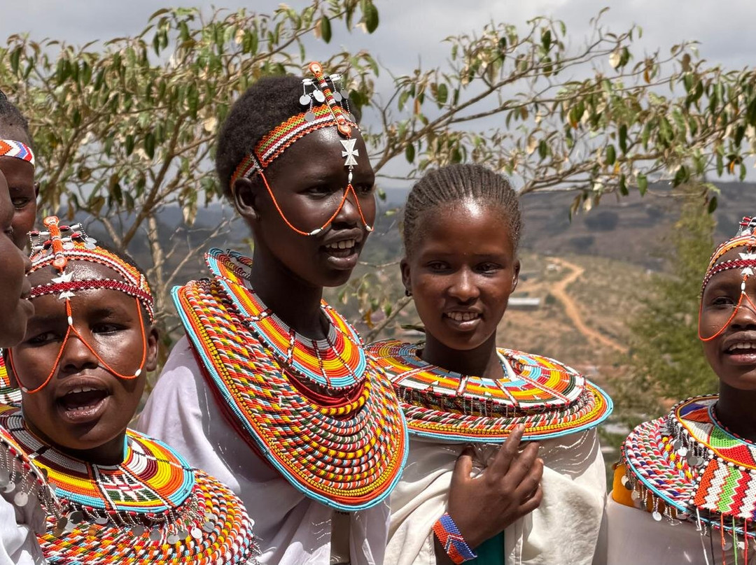 Ngari Hill Ecolodge主图