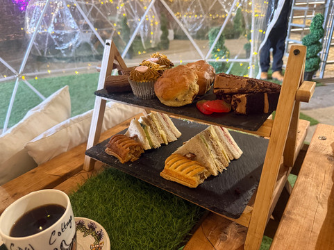 Highland Cow Cottage-Royston必去景点