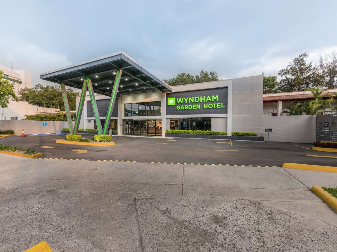 温德姆花园瓜达拉哈拉博览会酒店