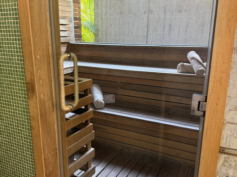 Yäan Healing Sanctuary-图伦必去景点