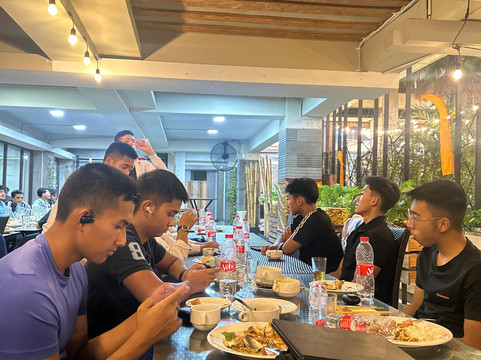 格兰德瓦洛尔酒店-芝卡朗主图