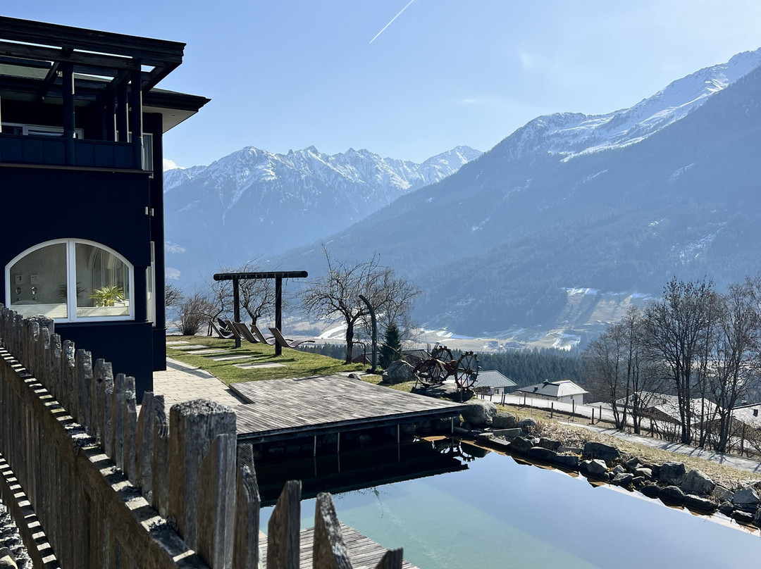 BergBaur Hotel主图