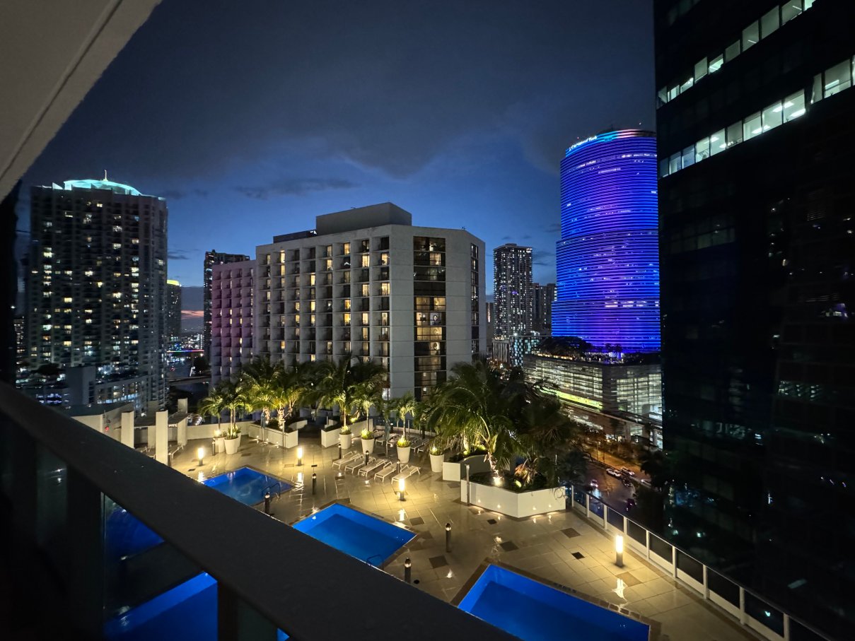 金普顿EPIC酒店-官方