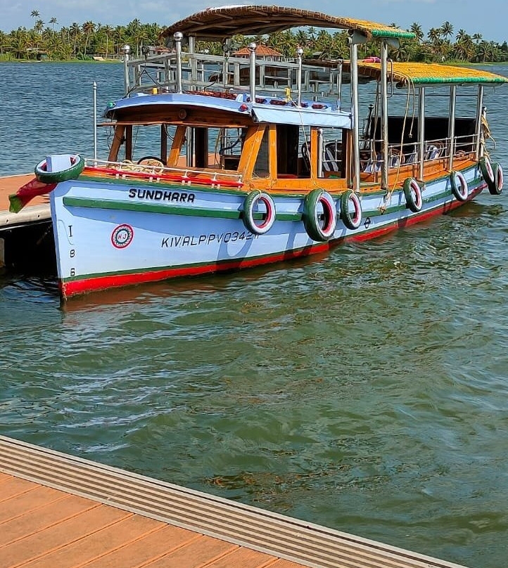 Kuttanad Serenity Cruise