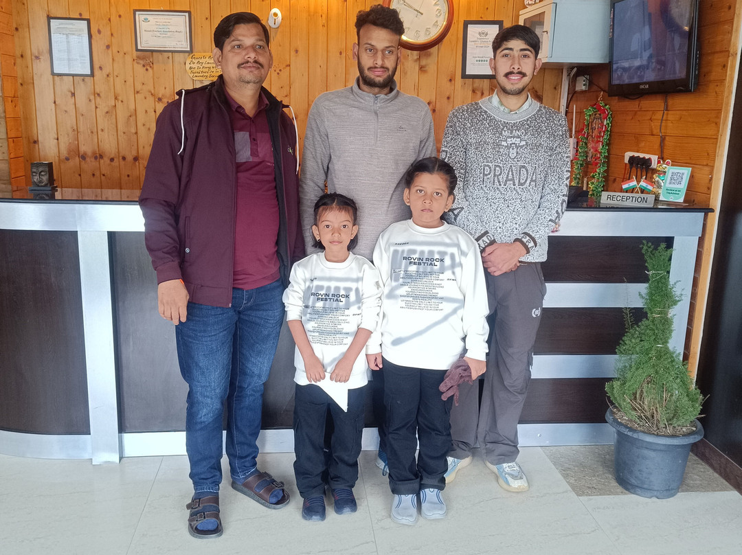 马拉里天堂酒店主图