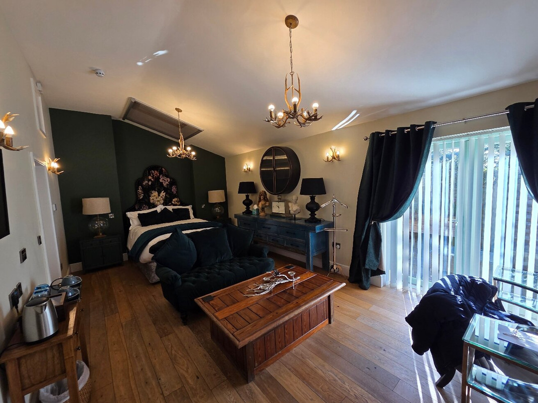 瓦维尔纹章酒店主图