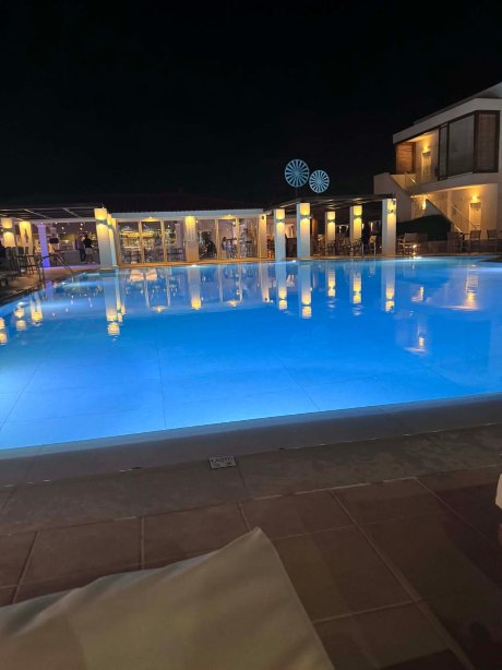 艾利乌斯酒店&温泉-泳池