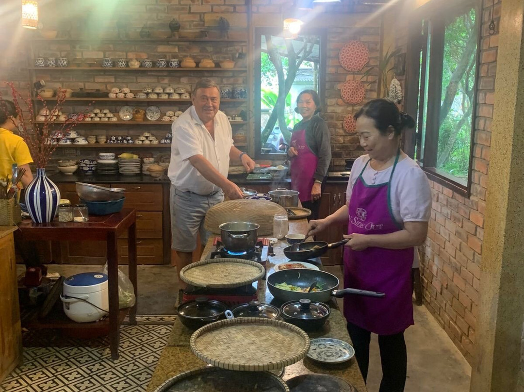 Hue Inn Side Out Cooking Class-顺化必去景点