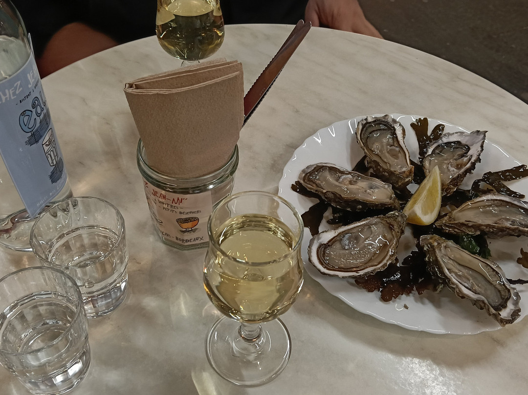 卡皮西纳市场-波尔多必去景点