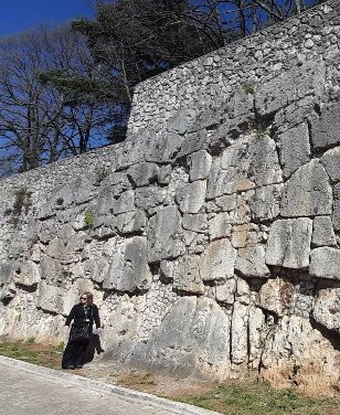 Mura poligonali urbane di Alatri-Alatri必去景点