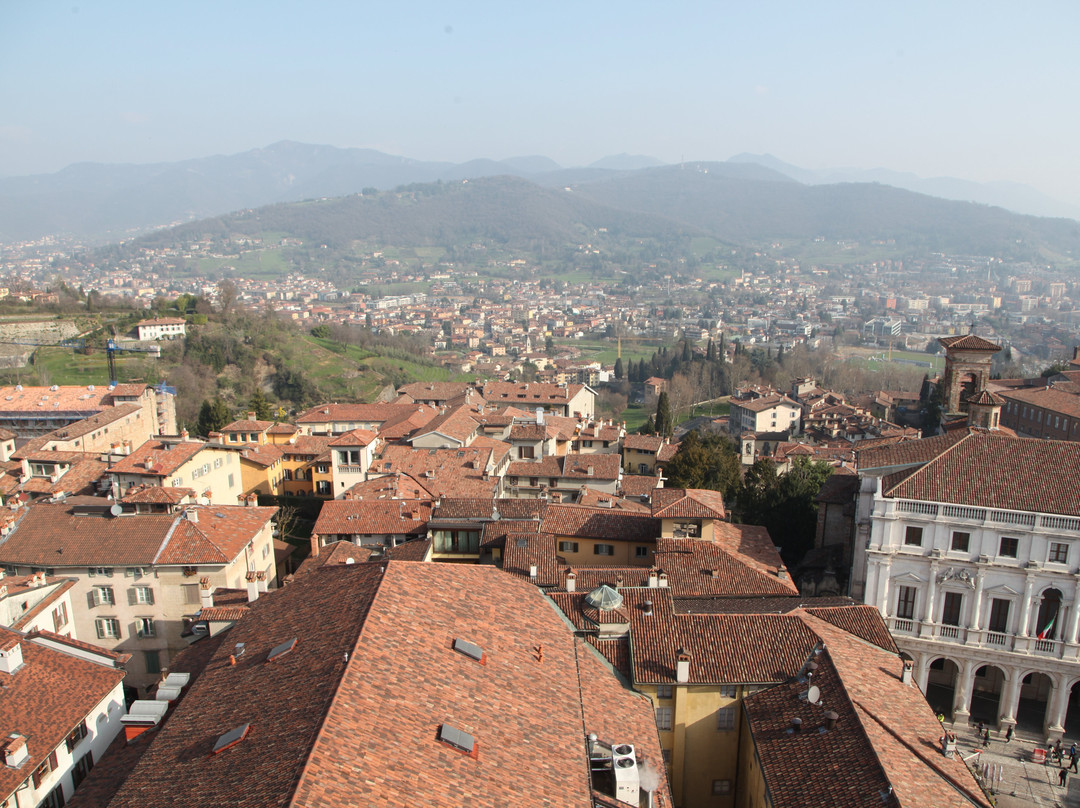 Campanone o Torre Civica-贝加莫必去景点