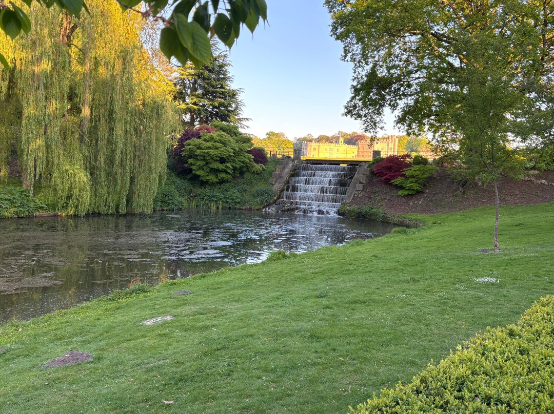 Leeds Castle Segway Tours-梅德斯通必去景点
