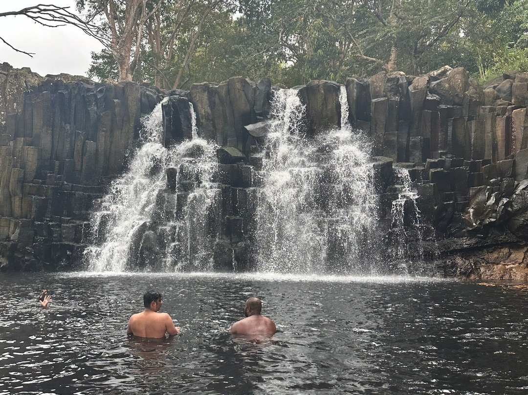 Rochester Falls-Souillac必去景点