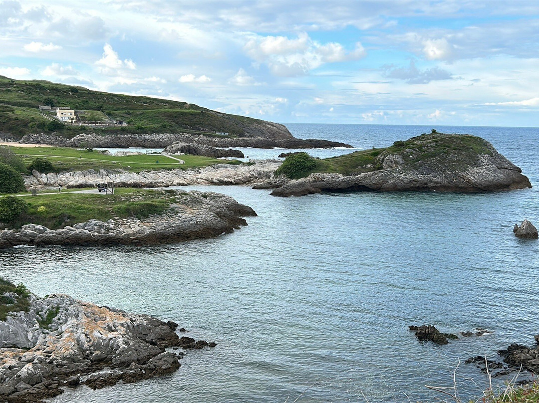 Playa de San Juan de la Canal-Soto de la Marina必去景点