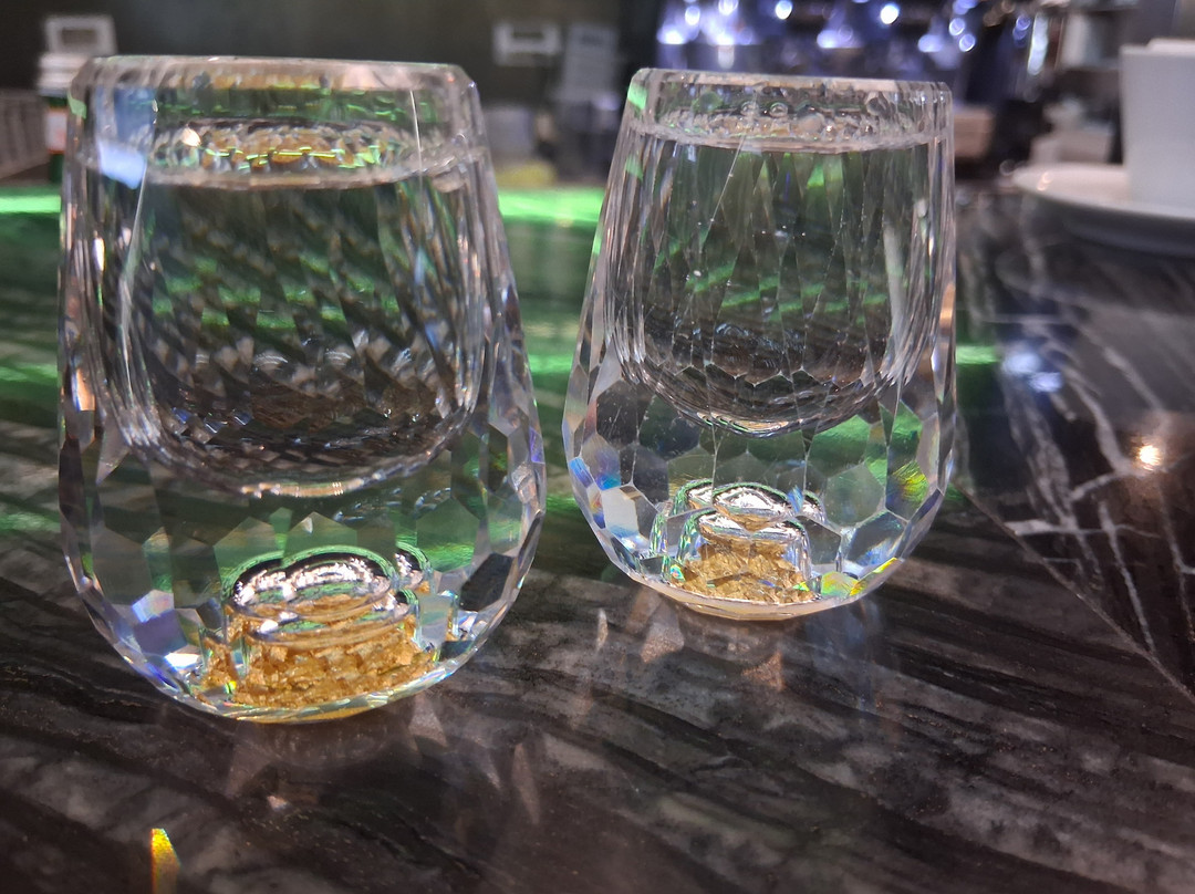 Leon D'oro Sushi