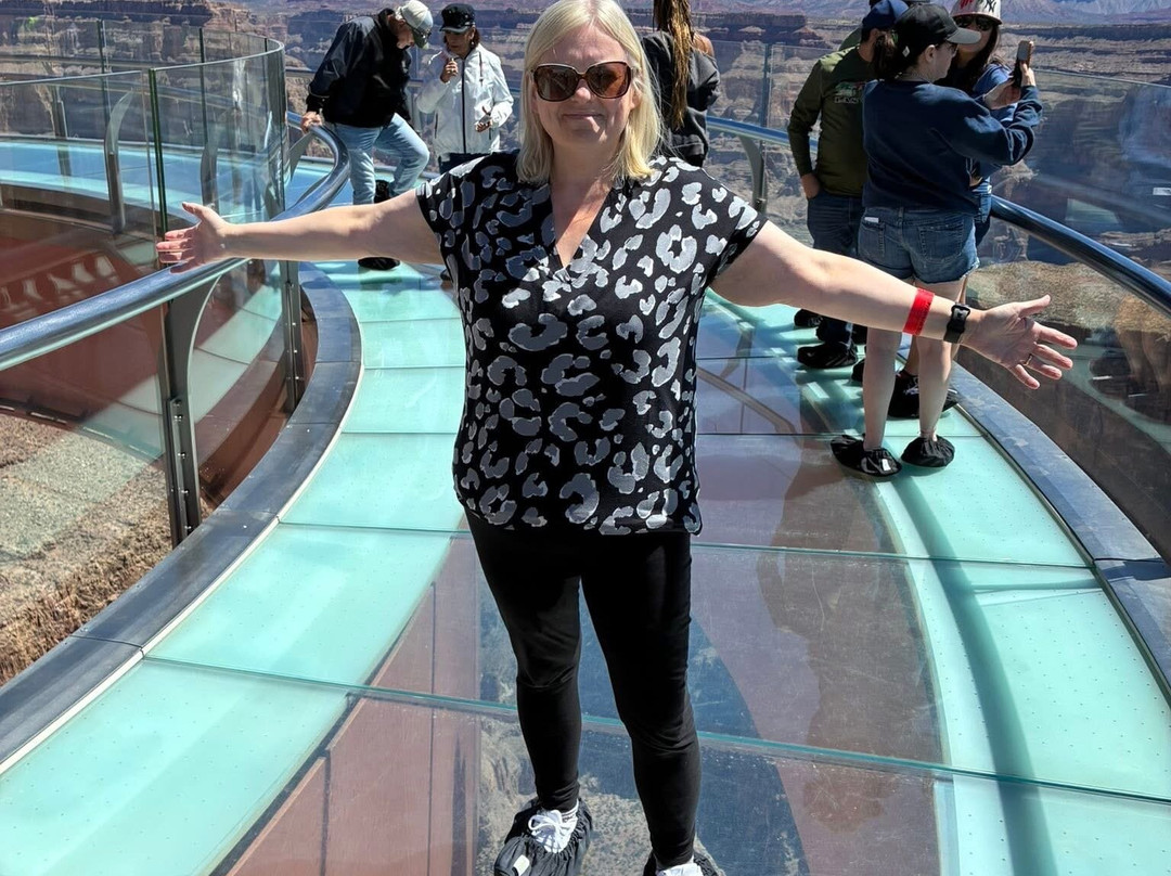 Grand Canyon West Skywalk-皮奇斯普林斯必去景点